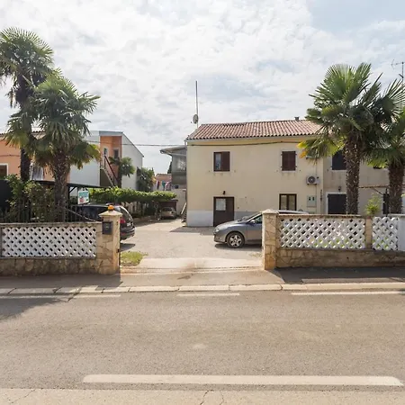 Ana * Porec