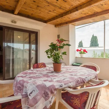 Apartment Ana Porec